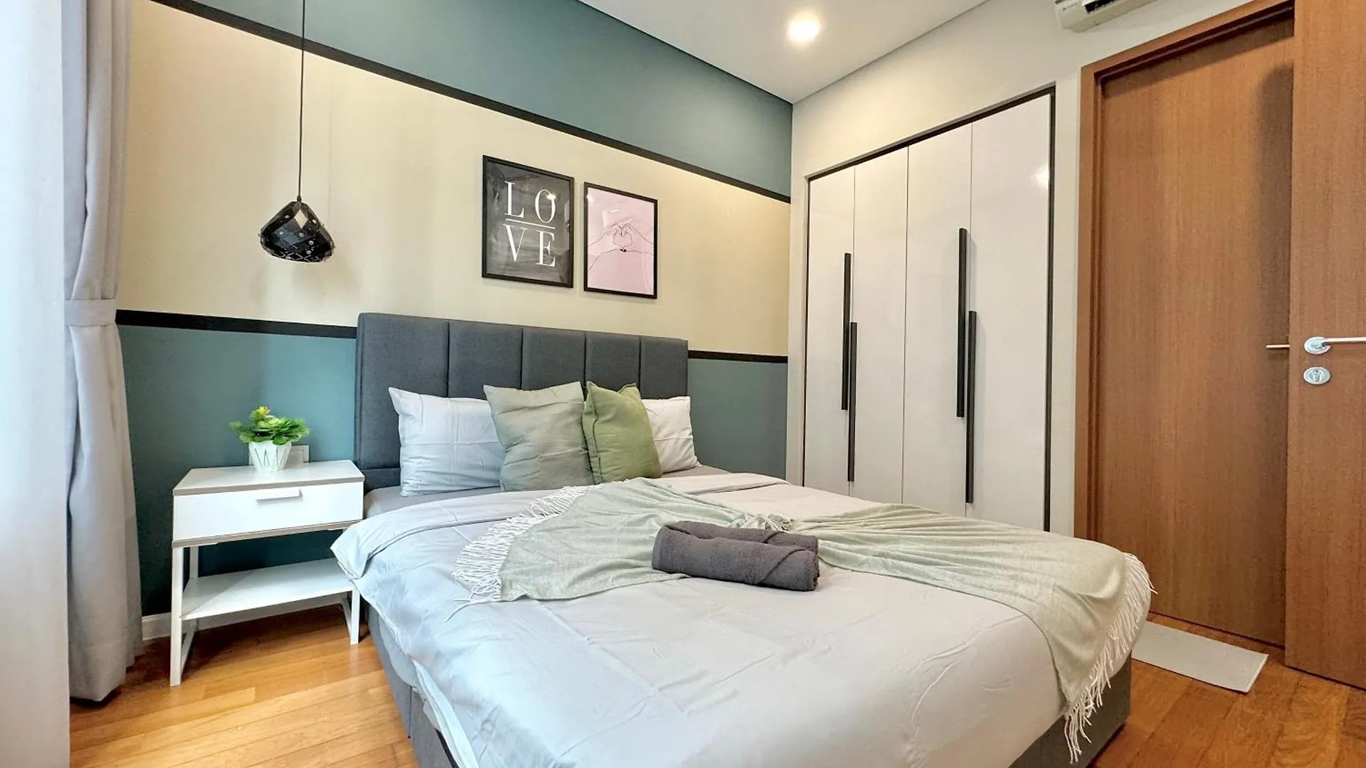 Sky Suites Deluxe 3Br Suite At Klcc Kuala Lumpur Apartment